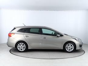 Kia Ceed  1.6 GDI Gold 