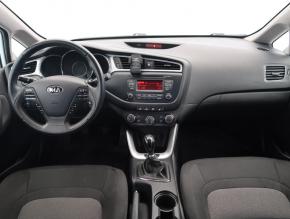 Kia Ceed  1.6 i 