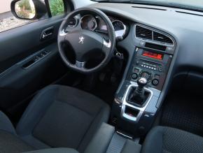 Peugeot 5008  1.6 BlueHDi 