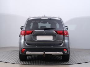 Mitsubishi Outlander  2.2 DI-D 