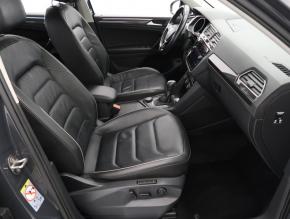 Volkswagen Tiguan  2.0 TDI 