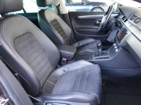 Volkswagen CC  2.0 TDI 