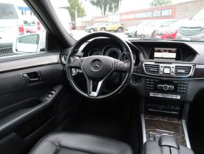 Mercedes-Benz E  E 220 BlueTEC 