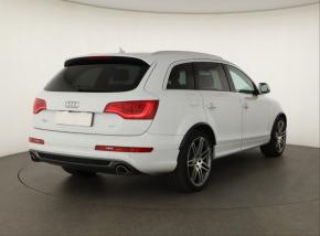 Audi Q7  3.0 TDI S-Line 