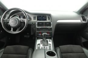 Audi Q7  3.0 TDI S-Line 