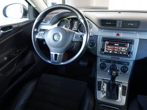 Volkswagen Passat  2.0 TDI 