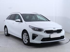 Kia Ceed  1.5 T-GDI Top 