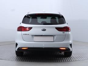 Kia Ceed  1.5 T-GDI Top 