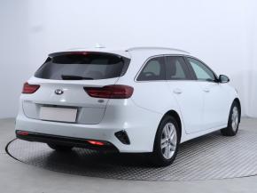 Kia Ceed  1.5 T-GDI Top 