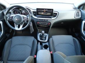 Kia Ceed  1.5 T-GDI Top 