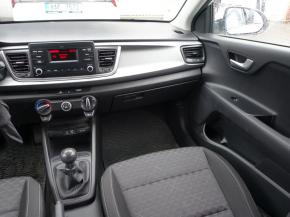 Kia Rio  1.25 CVVT 