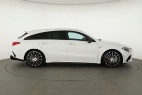 Mercedes-Benz CLA  35 AMG AMG Paket 