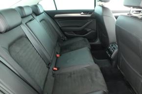 Volkswagen Passat  2.0 TDI 