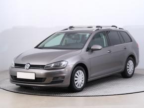 Volkswagen Golf  1.2 TSI 