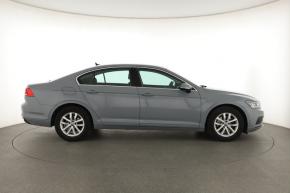 Volkswagen Passat  1.5 TSI Business 