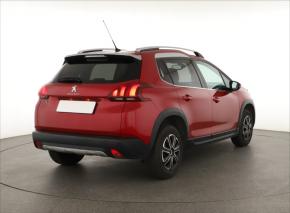 Peugeot 2008  1.2 PureTech 