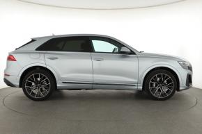 Audi Q8  50 TDI S-line 