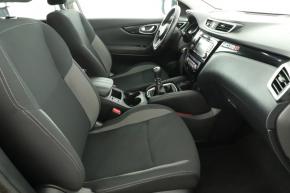 Nissan Qashqai  1.3 DIG-T 