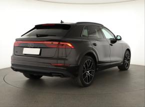 Audi Q8  50 TDI S-line 