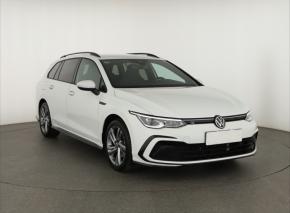 Volkswagen Golf  1.5 eTSI R-Line 