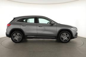 Mercedes-Benz GLA  GLA 200 