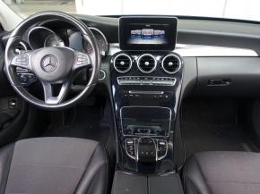 Mercedes-Benz C  C 220d 4MATIC 