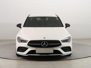 Mercedes-Benz CLA  200 