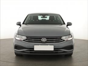 Volkswagen Passat  1.5 TSI 