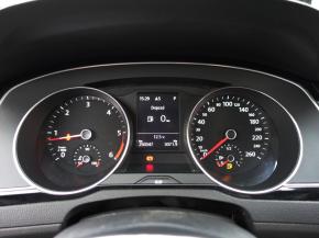 Volkswagen Passat  2.0 TDI 