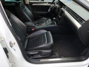 Volkswagen Passat  2.0 TDI 