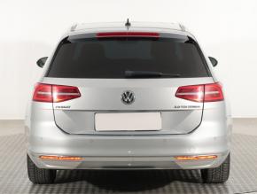 Volkswagen Passat  2.0 TDI 