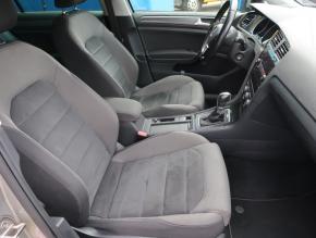 Volkswagen Golf  1.6 TDI 