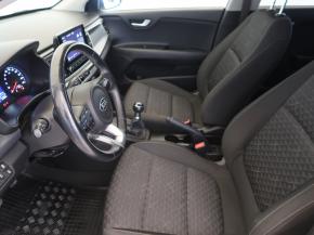 Kia Rio  1.2 DPI Silver 