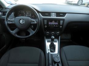 Škoda Octavia  1.4 TSI Elegance 