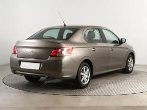 Peugeot 301  1.2 VTi 