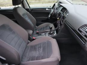 Volkswagen Golf  2.0 TDI 