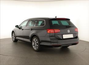 Volkswagen Passat  1.6 TDI Highline 