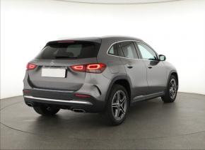 Mercedes-Benz GLA  GLA 250e AMG Line 