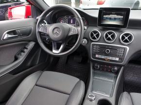 Mercedes-Benz A  A 180d 