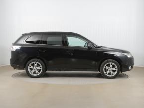 Mitsubishi Outlander  2.2 DI-D 