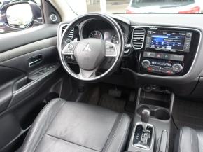 Mitsubishi Outlander  2.2 DI-D 