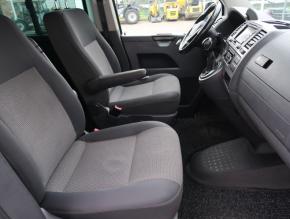 Volkswagen Caravelle  2.0 TDI 