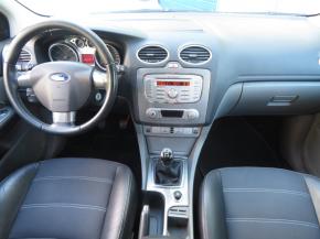 Ford Focus  1.6 16V 