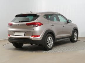 Hyundai Tucson  1.7 CRDi 