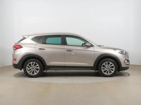 Hyundai Tucson  1.7 CRDi 