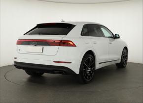 Audi Q8  50 TDI S-line 