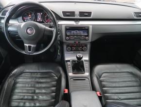 Volkswagen Passat  1.6 TDI 