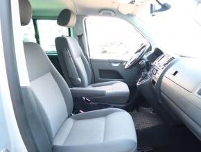 Volkswagen Caravelle  2.0 TDI 