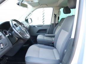 Volkswagen Caravelle  2.0 TDI 