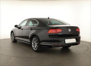 Volkswagen Passat  1.5 TSI 